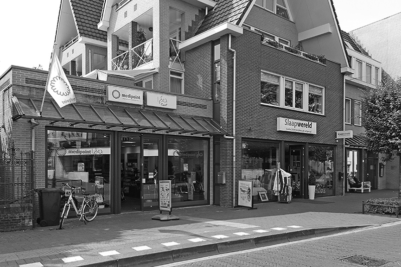 Bussum: retail Medipoint